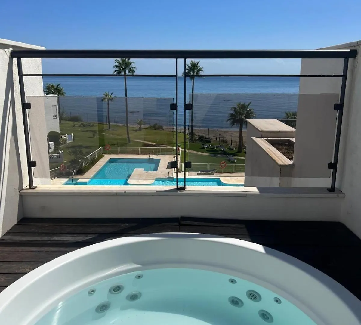 Seaview Penthouse Premium Luxury-Casares Del Mar location